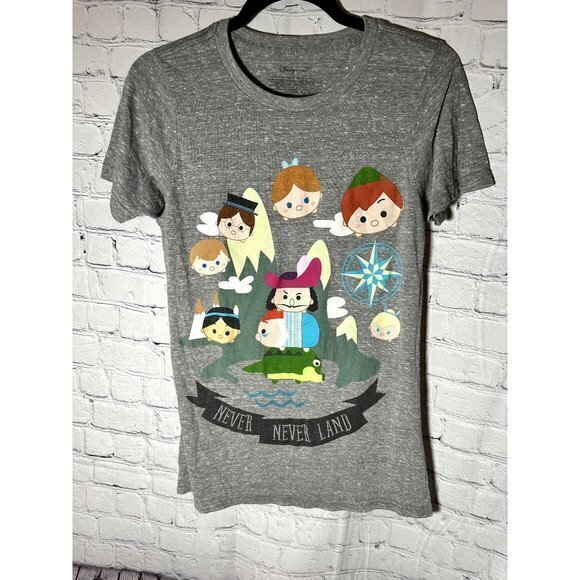 DISNEY STORE NEVER NEVER LAND SHORT SLEEVE LADIES SHIRT SZ (L) EUC GENTLY‎ WORN - Picture 1 of 3